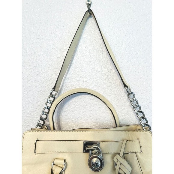 Michael Kors Hamilton Vanilla Leather Tote Shoulder Bag Purse Snap Close - Picture 8 of 16